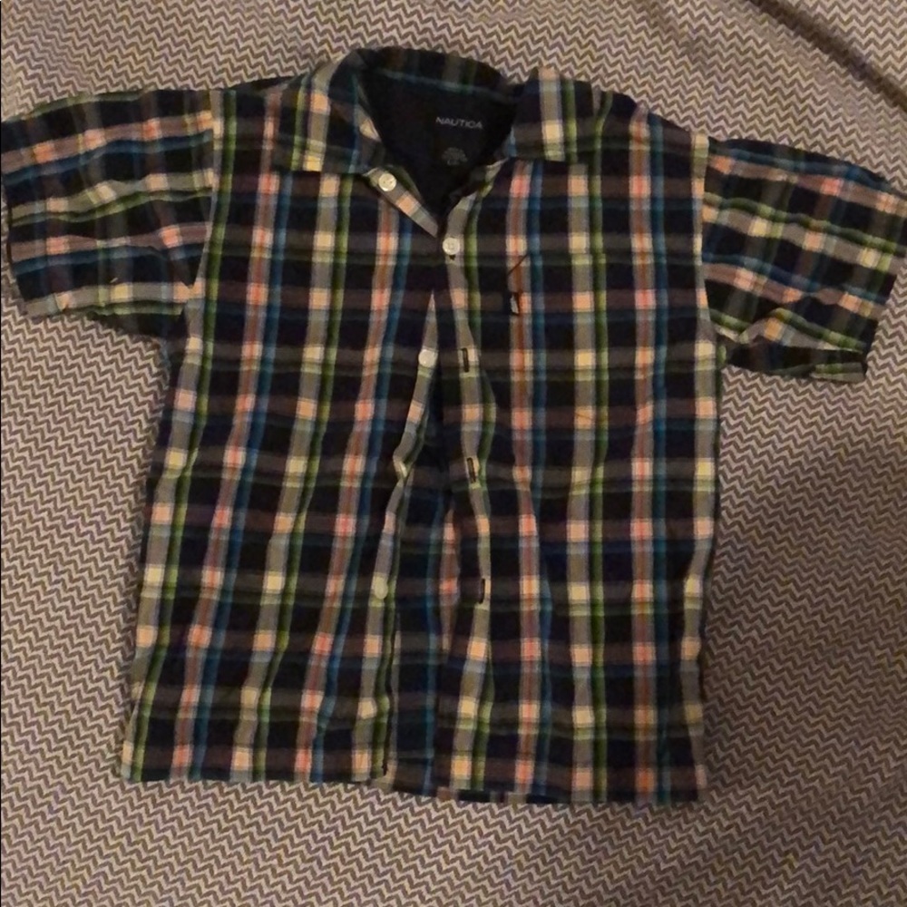 Nautica button up Boys L(6)